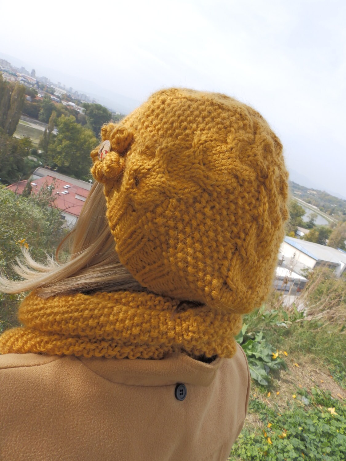 Shy Lady Hat, Woman Beret, Tam, Cable Hat